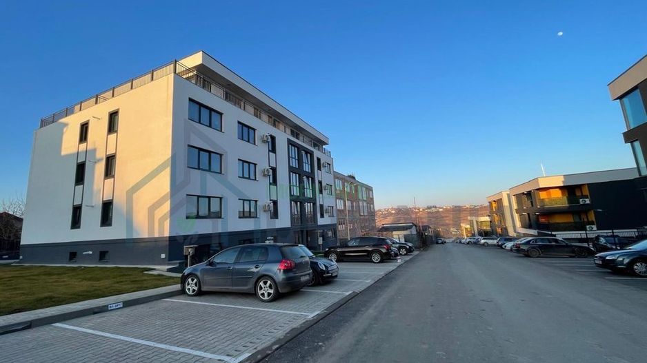 Proprietar - Apartament 2 camere, 60 mp, etaj 1, parcare intabulata - Poză 1