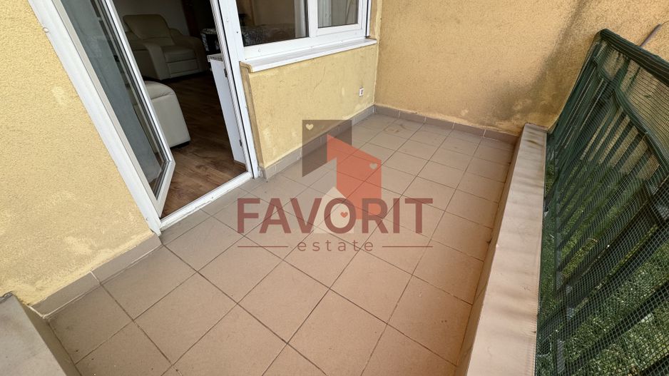 Disponibil imediat. Boxa in CF. Pozitie excelenta - Poză 4