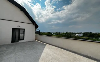Închiriere, Penthouse cu 2 camere + loc de parcare - Poză 12