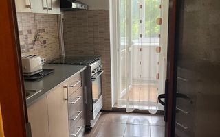 Apartament 2 camere  – zona Nicolina, vis-a-vis de Belvedere-450 euro - Poză 3