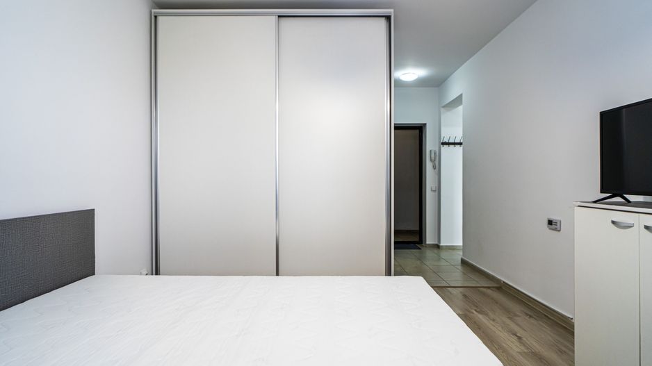 Garsoniera, 36 mp, mobilata-utialta, etaj 4, langa Penny Market- Rezervelor - Poză 4