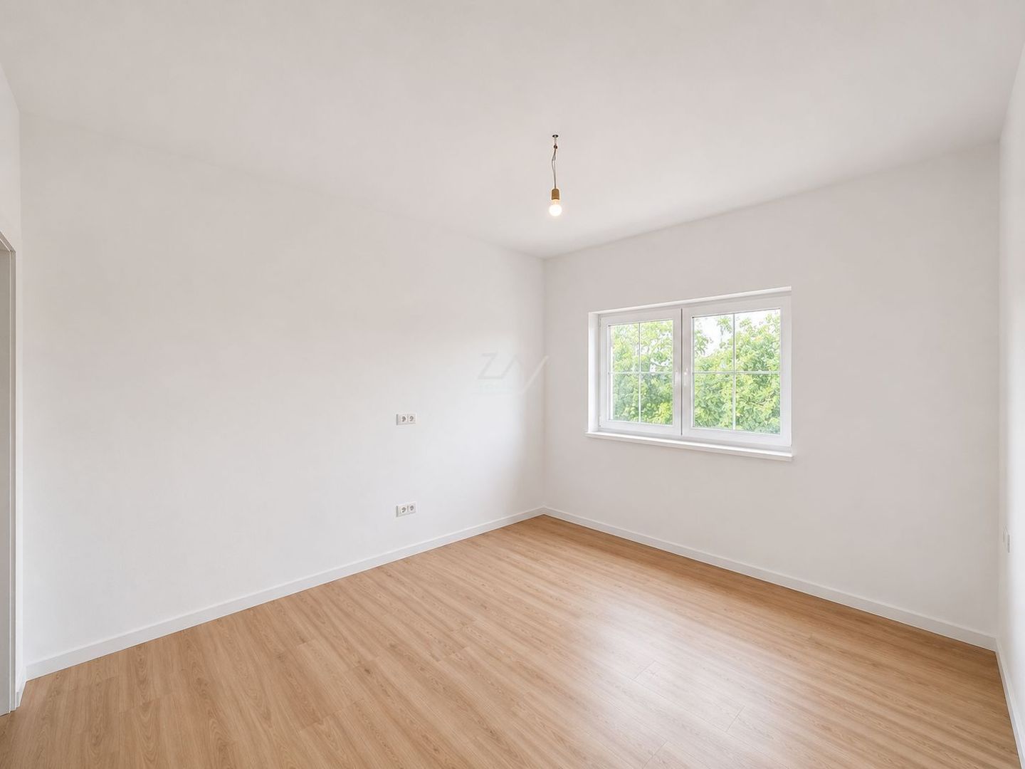 COMISION 0! Duplex cu 5 camere. Garaj. Toate utilitatile. - Poză 13