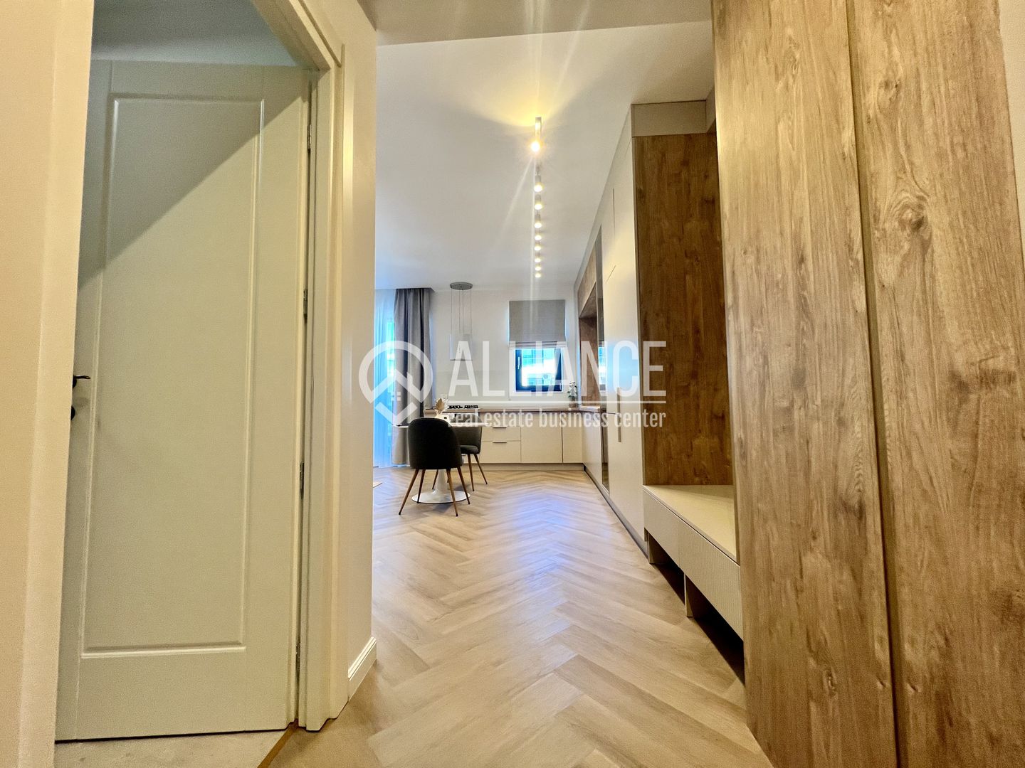 TOMIS NORD( COD 05 ) - Studio Premium la 1 minut de Campus - Poză 15