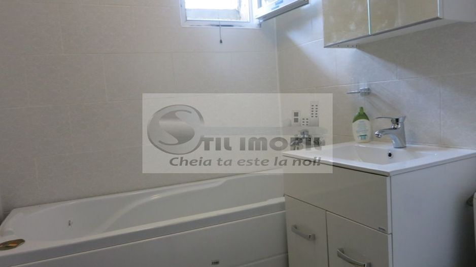 Apartament 3 camere Podu Ros - 550 euro - Poză 14