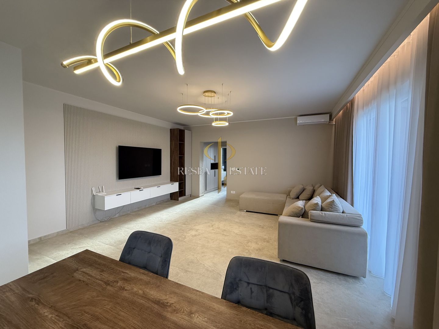 Apartament modern 2 camere| mobilat și utilat| Ghiroda - Poză 2