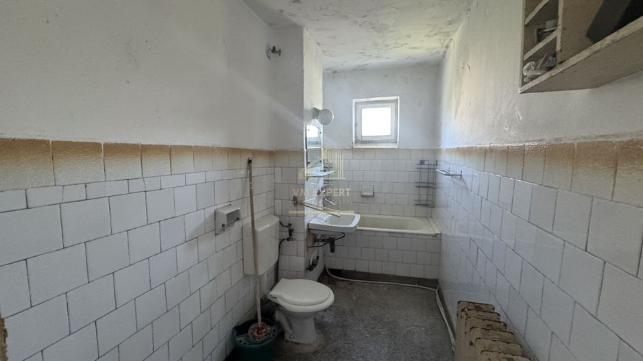 APARTAMENT 3 CAMERE ETAJ 3 CAMPULUNG - Poză 6