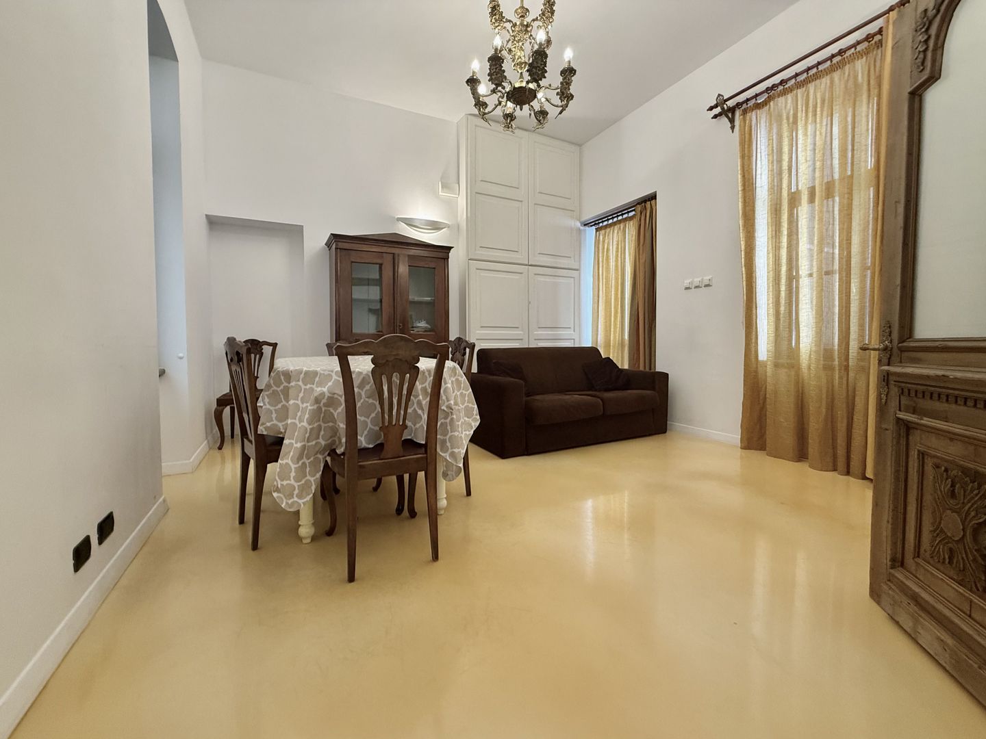 Apartament 3 camere, elegant si spațios, in Piața Unirii - Poză 7