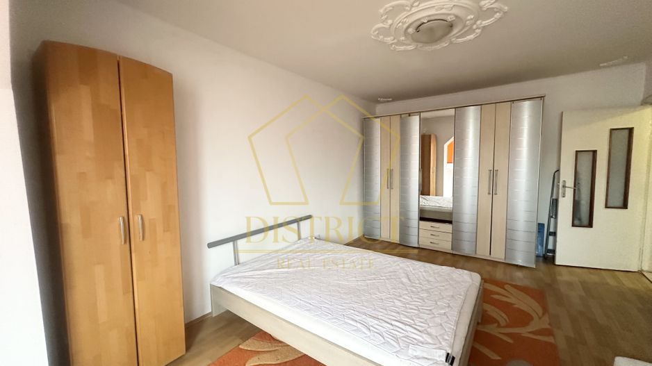 Apartament cu 1 camera | Complexul Studentesc - Poză 1