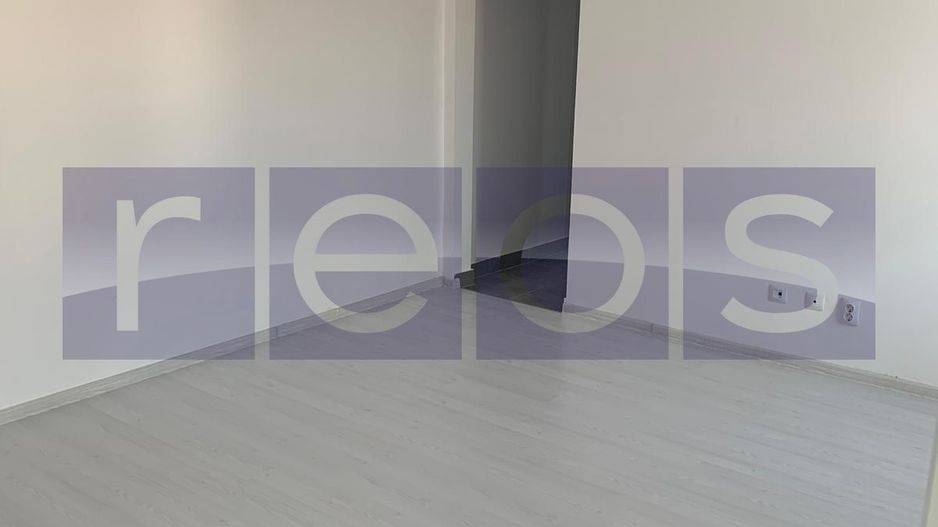 VANZARE - VILA 9 CAMERE  - Vasile Lascar, Mihai Eminescu, Bd. Dacia - Poză 17