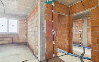 Penthouse cu terasă generoasă, în centrul Chișodei - Poză 19