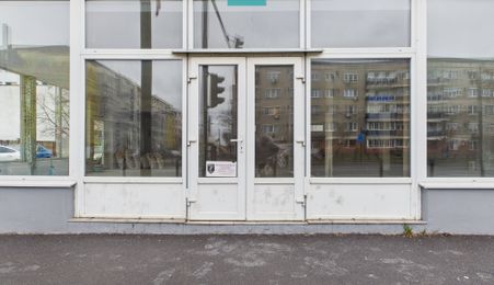 Spațiu comercial 200mp + 90mp mansarda - Cantemir