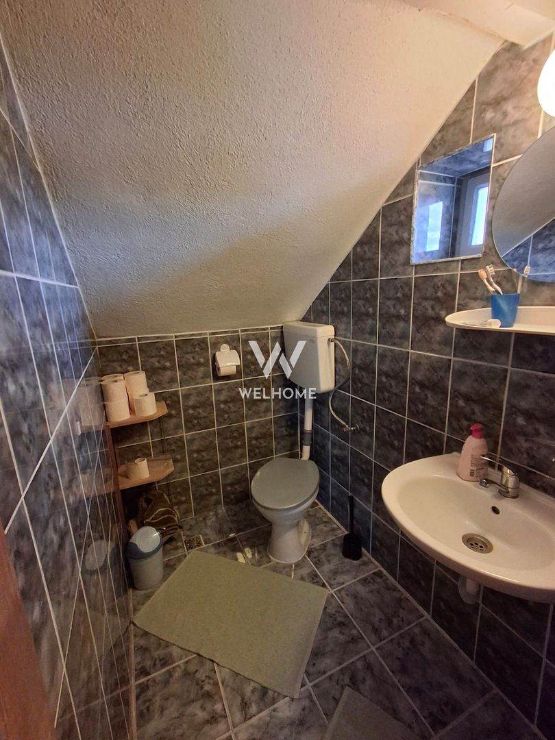 Casa de vanzare cu teren generos in Tocile, Sibiu - Poză 11