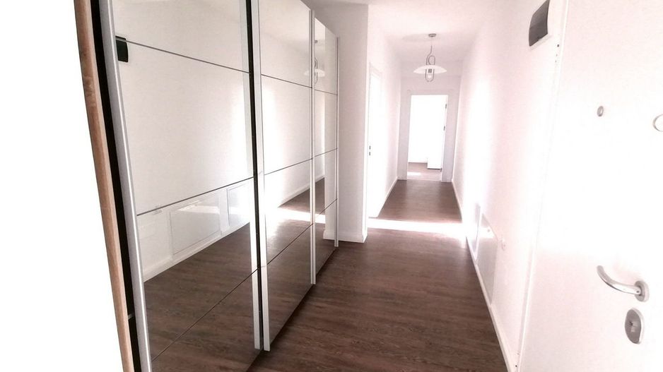 3 camere || Pipera || terasa mare || 100 mp - Poză 5