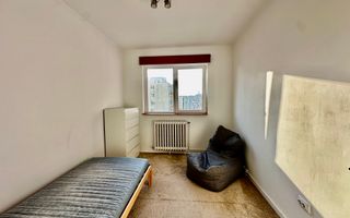 Apartament la etaj intermediar | 3 camere | Zona Big-Manastur - Poză 9