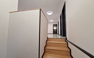 Duplex spatios si luminos in centrul Sacalazului - Poză 5