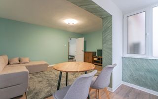 Chirie 2 camere Astra Brașov: 57 mp, AC și două balcoane închise - Poză 1