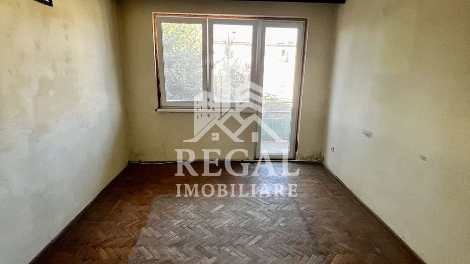 Apartament cu 2 camere și balcon mare, Micro 3 – pregătit ptr renovare - Poză 1