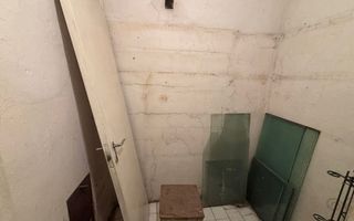 Apartament cu 3 camere (Reghin) - Poză 4