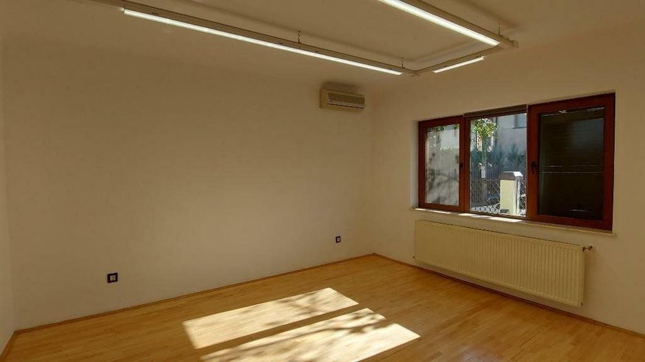 Vila de vanzare direct de la proprietar. - Poză 5