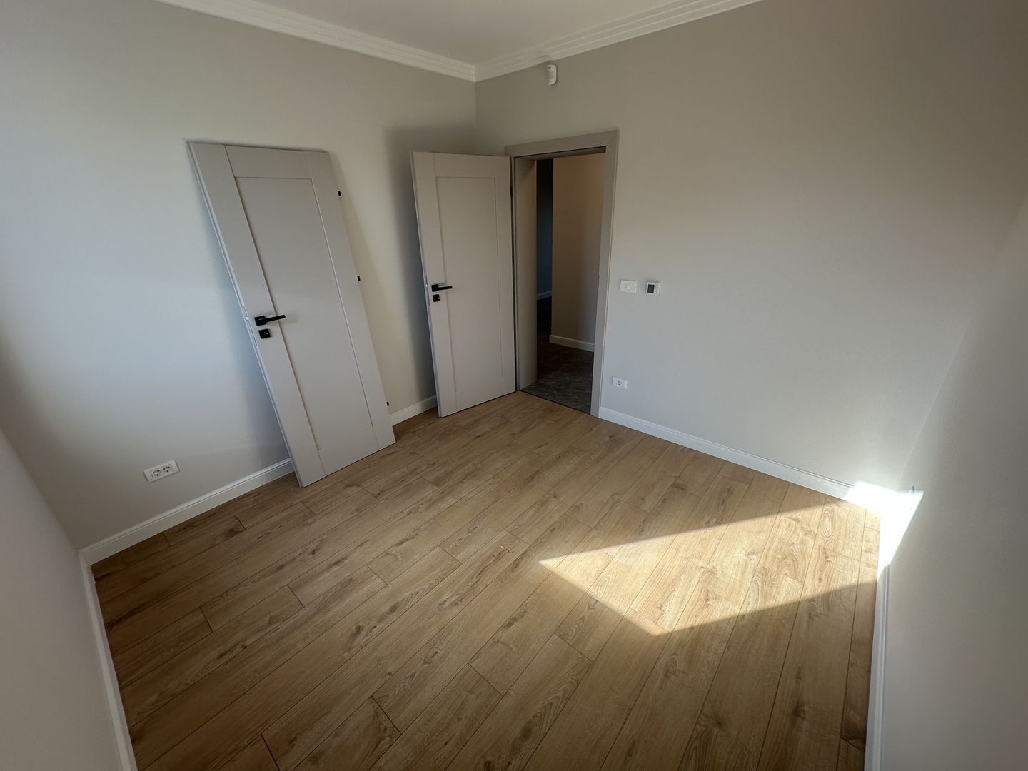 CASA INDIVIDUALA - Poză 12