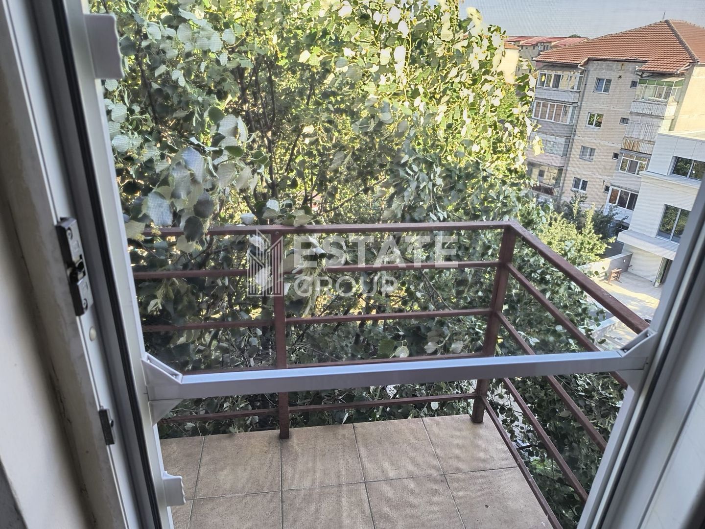 Apartament 2 camere, decomandat, Zona Sagului - Poză 14