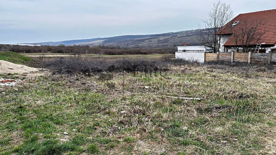 Teren Paleu cu vedere spre panoramică spre lac - Poză 3
