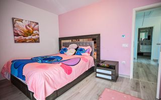 Casa individuală de vânzare Sânpetru, 5 camere, garaj, foișor, curte - Poză 15