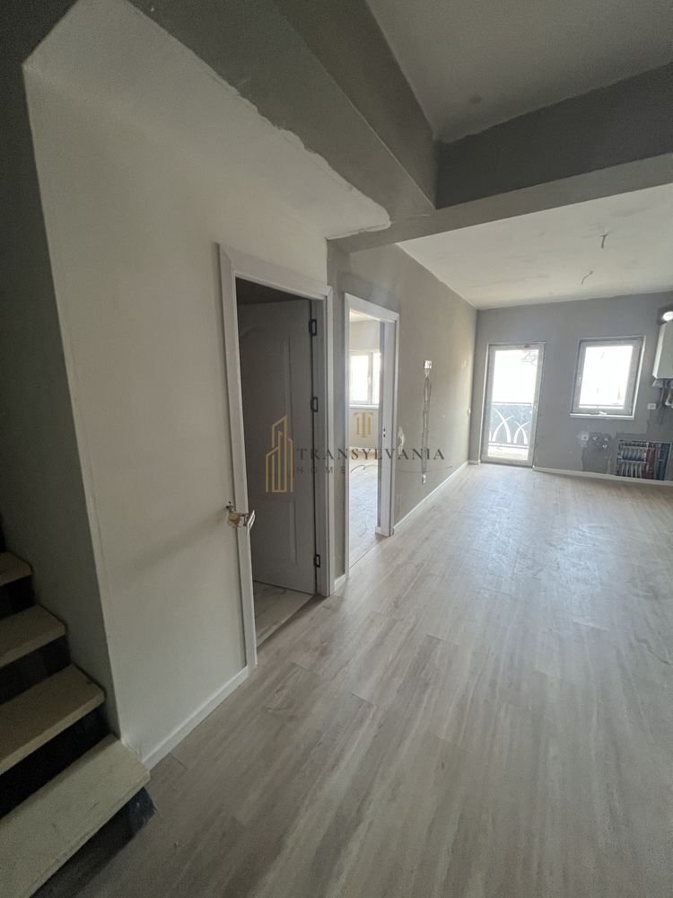 Vanzare apartament nou, suprafata generoasa - Poză 2