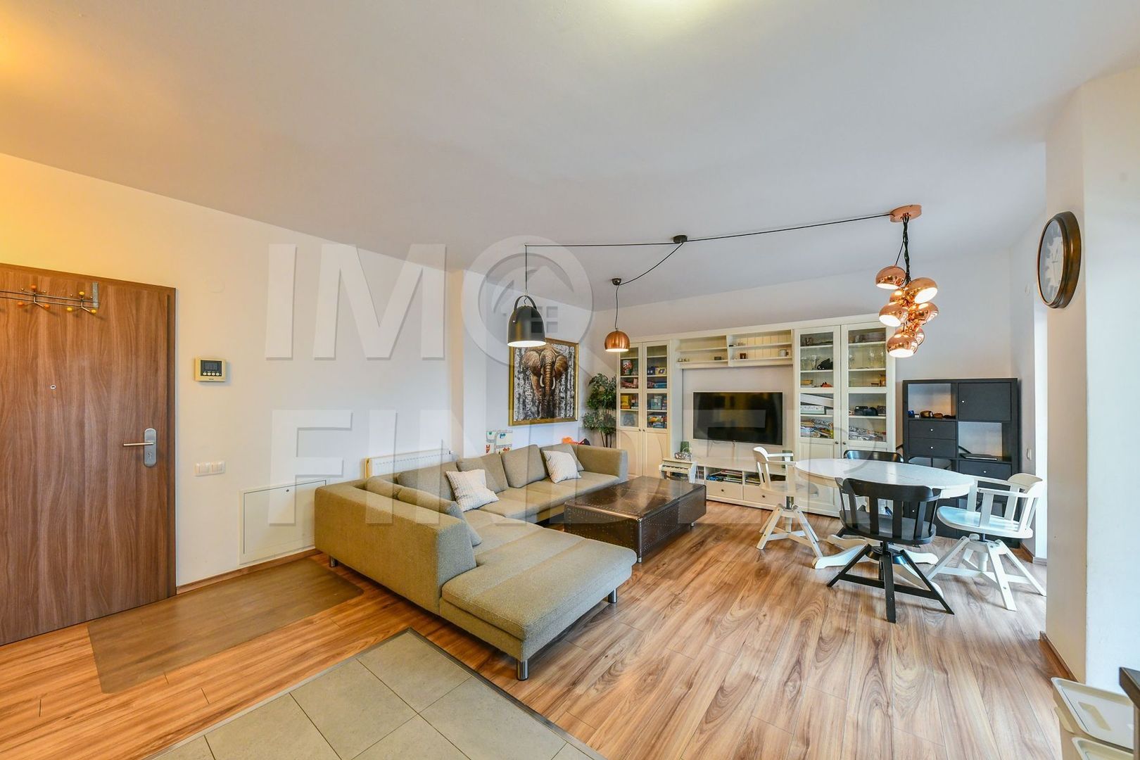 Apartament cu 3 camere, terasă și grădină privată , Bună Ziua - Poză 2