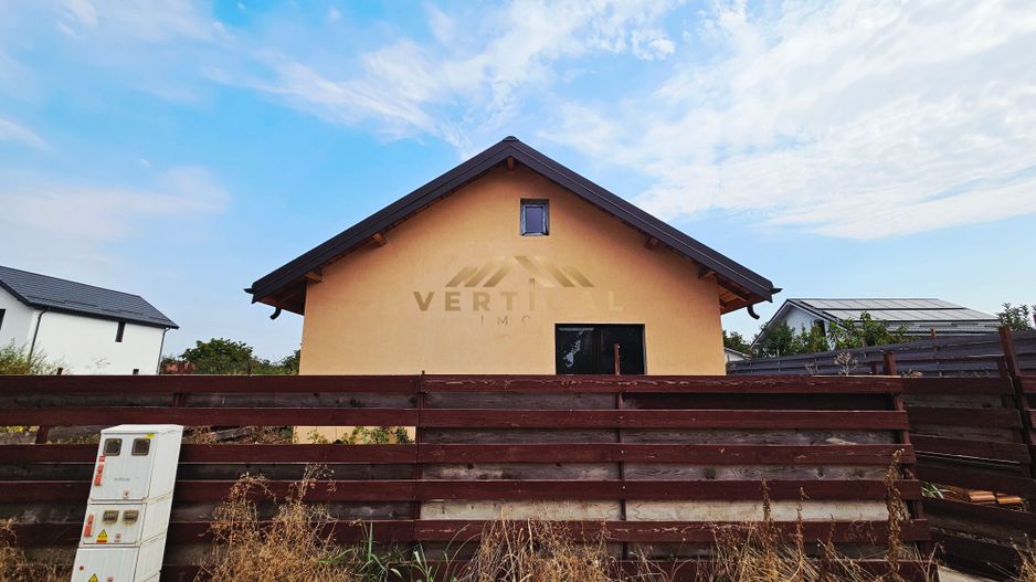 Casă P+pod de vânzare în Comuna Berceni - Poză 4