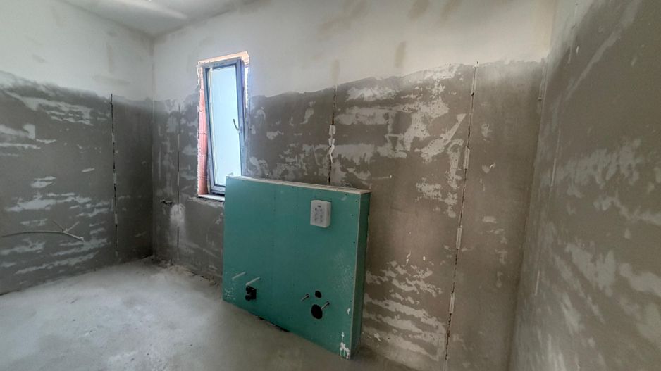 CASA INDIVIDUALA- 4 CAMERE, TOATE UTILITATILE, TEREN 240 MP, COMIS 0% - Poză 15