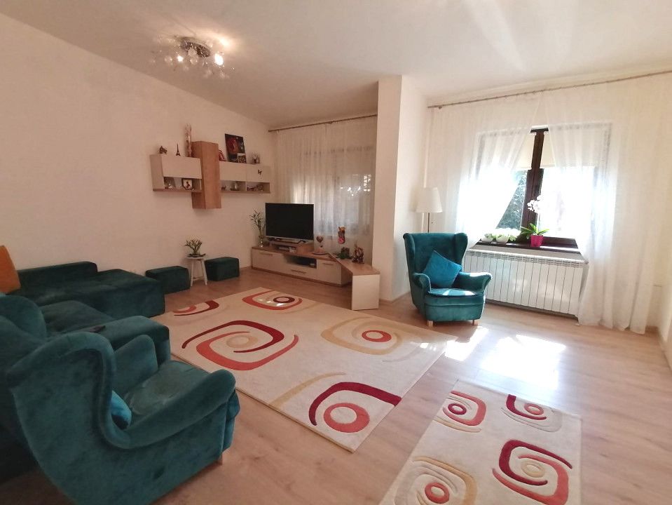 COICIU (Cod 01) Armonie și Eleganță pentru Două Generații! - Poză 19