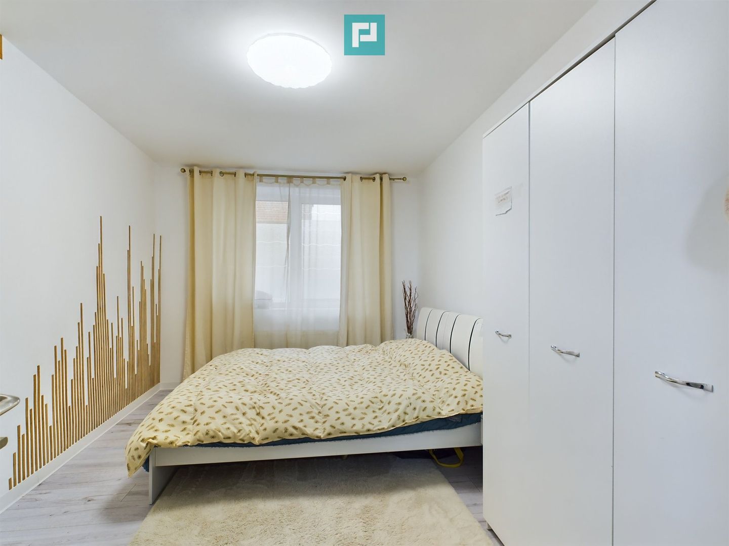 Apartament cu 2 camere la curte , renovat recent - Poză 14