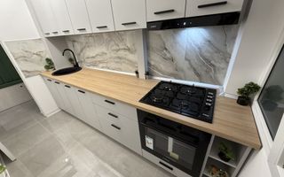 Vânzare Apartament cu 2 camere - Poză 3