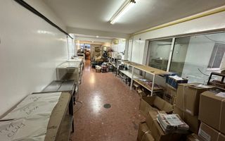 Cladire pretabila spațiu birouri/ clinica - Poză 46