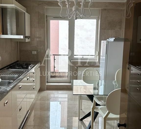 APARTAMENT 3 CAMERE HERASTRAU LUX - Poză 8