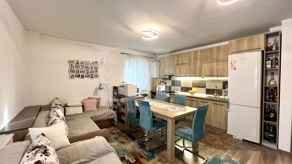 Apartament la cheie / etaj intermedair / Zona Vivo - Poză 3