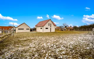 Casa individuala 256 mp utili, teren 2000 mp, Aiton, garaj dublu - Poză 23