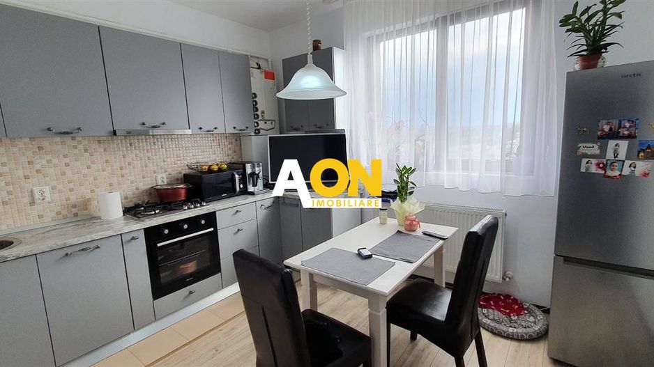 Apartament 3 camere, 95 mp utili + balcon, mobilat si utilat, bloc nou - Poză 4
