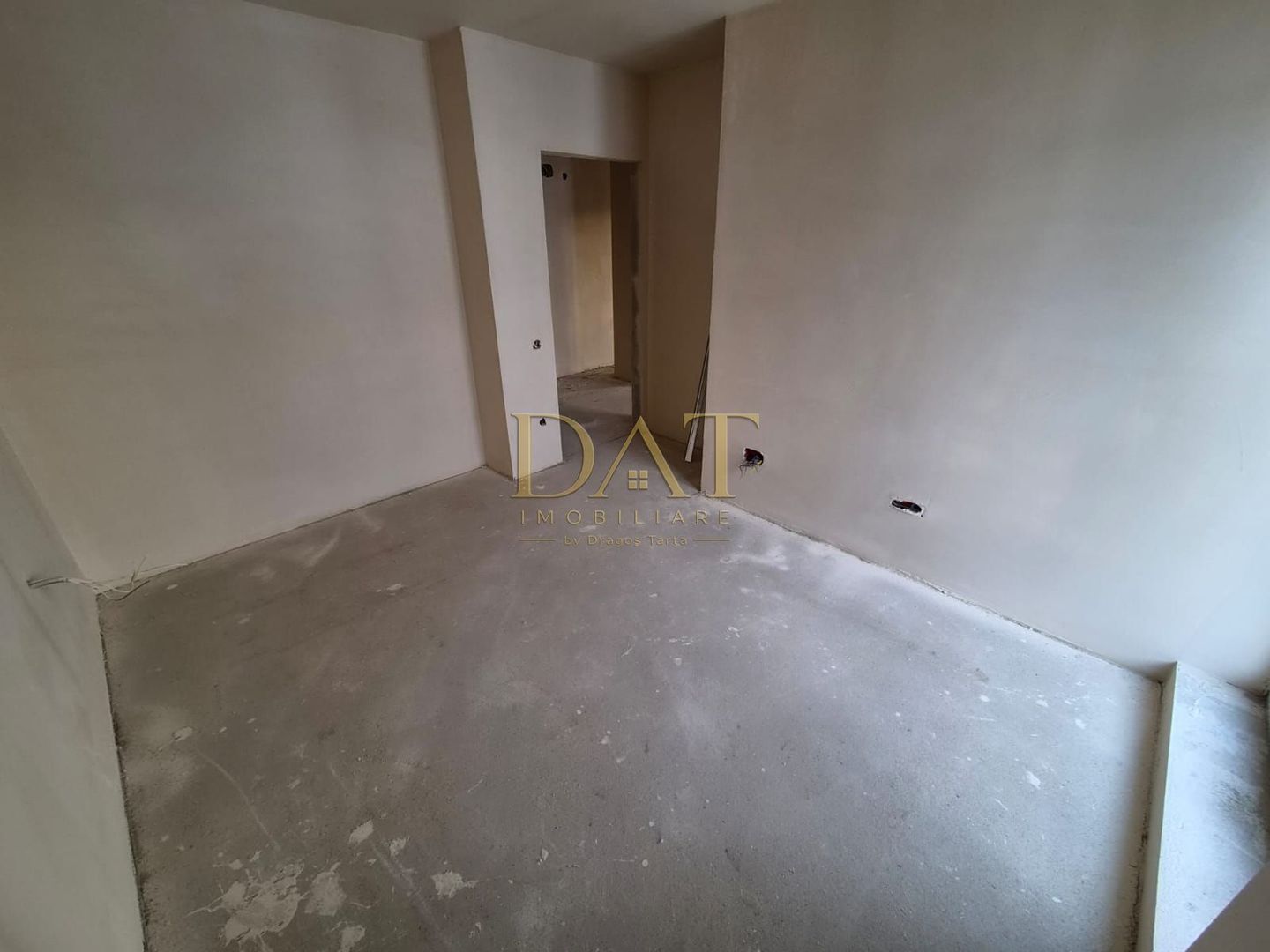 Apartament 3 camere | etaj intermediar | bloc premium Baciu Regal - Poză 3