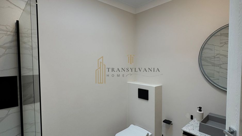 Apartament 3 camere, modern, suprafata generoasa - Poză 26