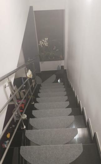 Vila 5 camere cu piscina,teren 618mp,constr.2011,Colentina-Andronache - Poză 9