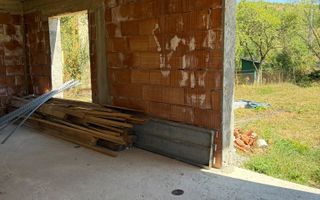 Casă cu predare de autorizatie | 147 mp utili | teren 1400 mp Corpadea - Poză 2