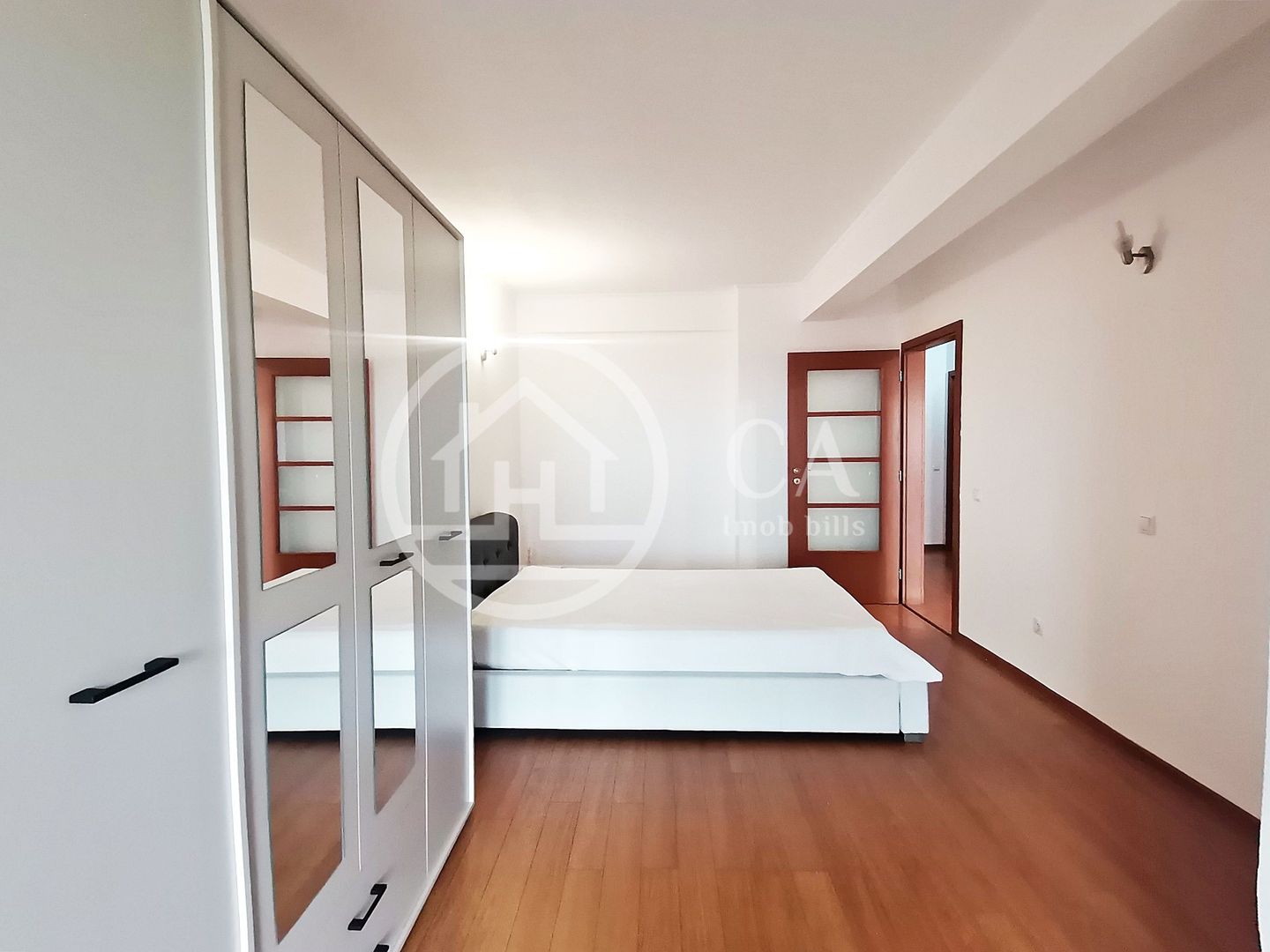 Apartament cu 2 camere de inchiriat in Cartierul Luceafarul, Oradea - Poză 2