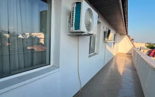 Apartament 3 camere, terasa generoasa, acces metrou Aparatorii Patriei - Poză 12