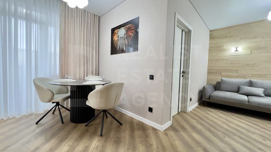 Vânzare, apartament, 2 camere, bd. Mircea Cel Bătrân, Ciocana - Poză 1