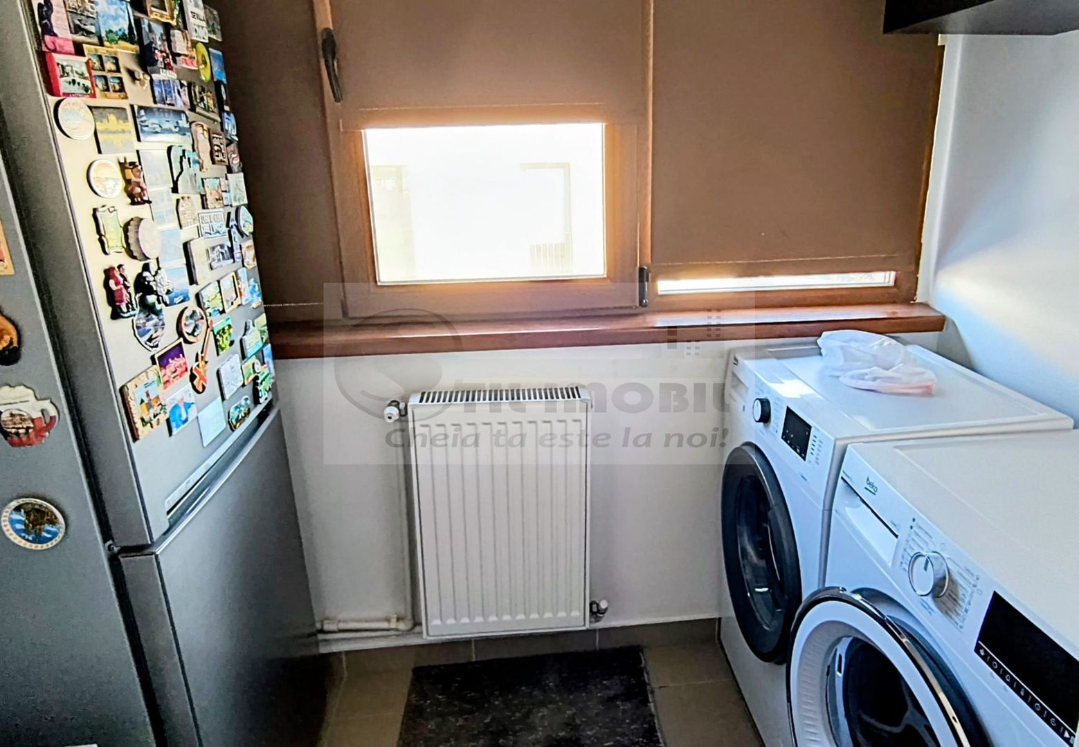Apartament 3 camere central aproape de UMF-920 Euro, negociabil - Poză 2