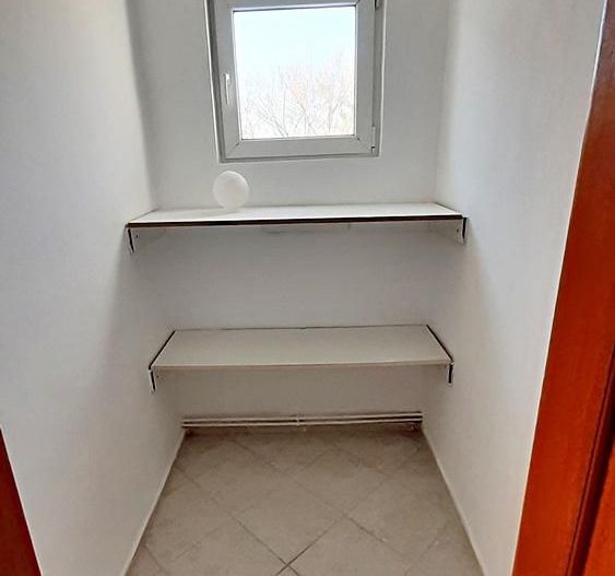 Bartolomeu, apartament decomandat, 53mp suprafata utila, 60000 euro - Poză 4