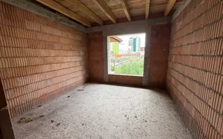 Casă de vânzare 260 mp utili + 1052 mp teren in centrul orasului Covasna - Poză 25
