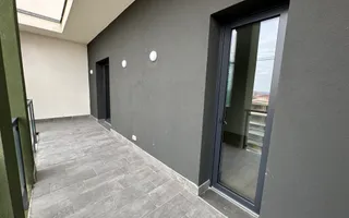 Penthouse - Poză 19